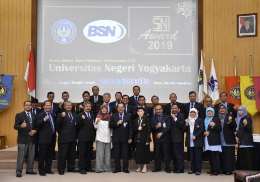 Aktif dalam Kegiatan Standardisasi, Universitas Negeri Yogyakarta (UNY) Percaya Diri Ikut SNI Award 2019